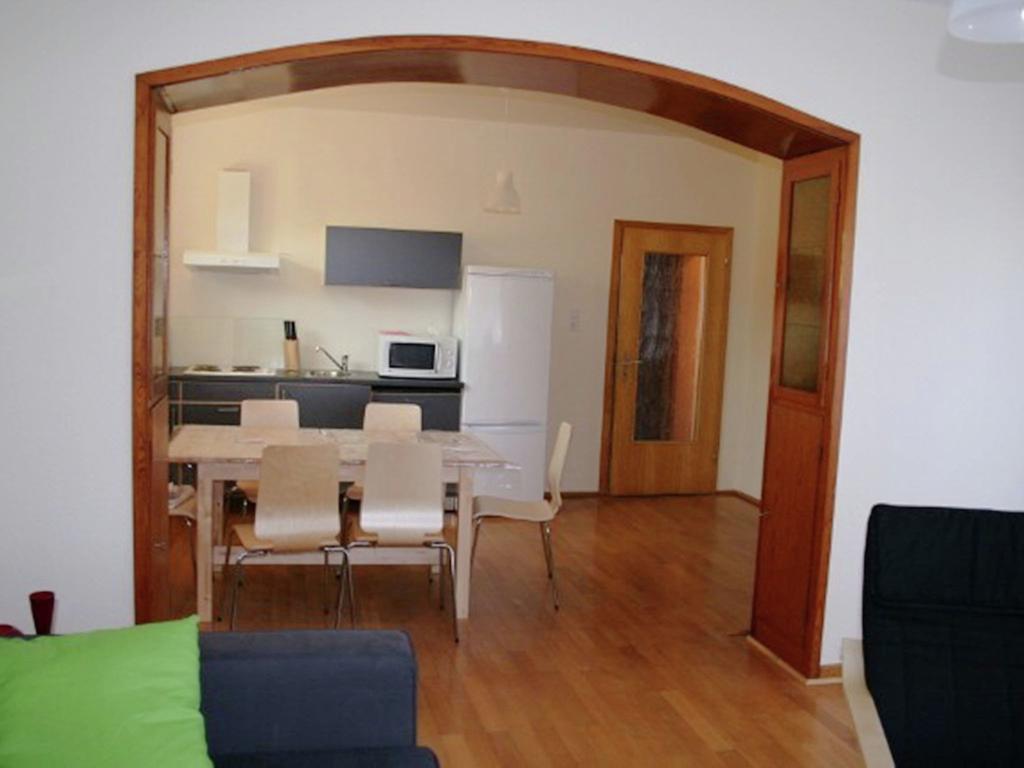 Cosy Apartment In Schwalefeld Near Willingen With Private Terrace Bagian luar foto